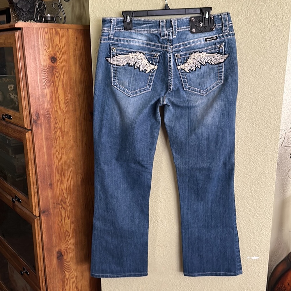 Miss Me Jeans - Picture 3 of 8